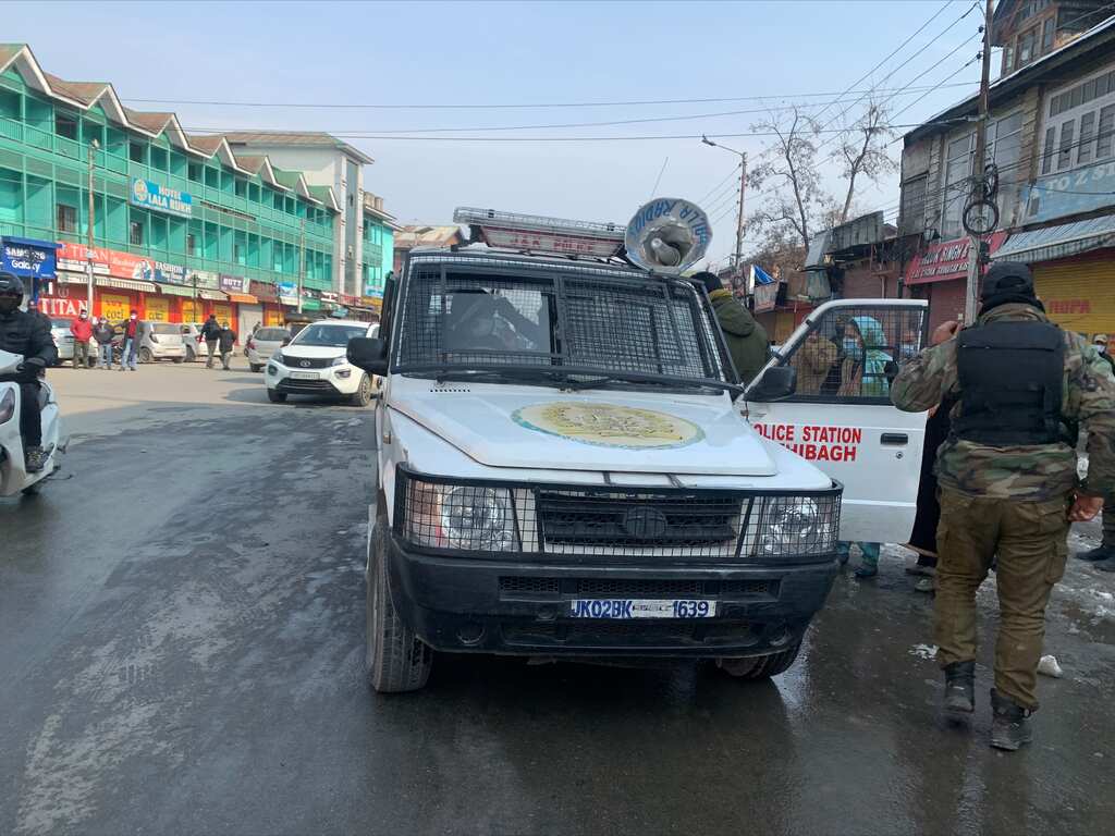 J&K government announces weekend lockdown; all exams postponed