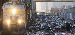 Thieves in LA loot freight trains; target Amazon, FedEx packages