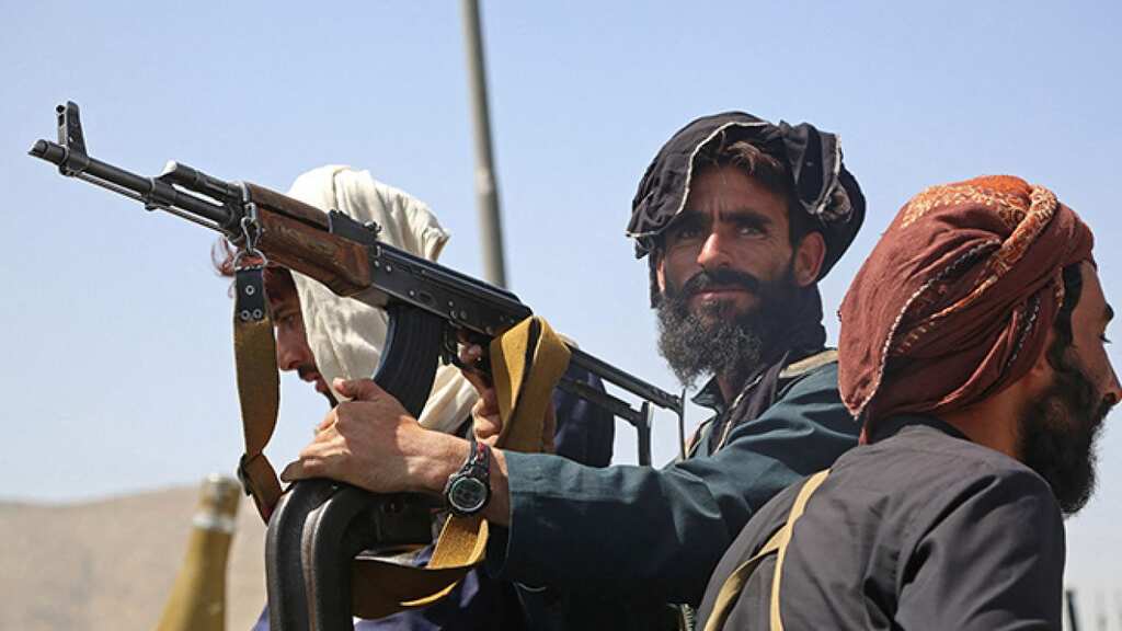 Abandoned US arms from Afghanistan make way into India, militants flaunt them in video
