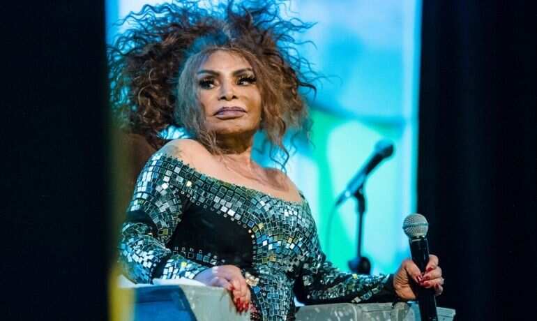 Brazilian samba singer Elza Soares dead at 91