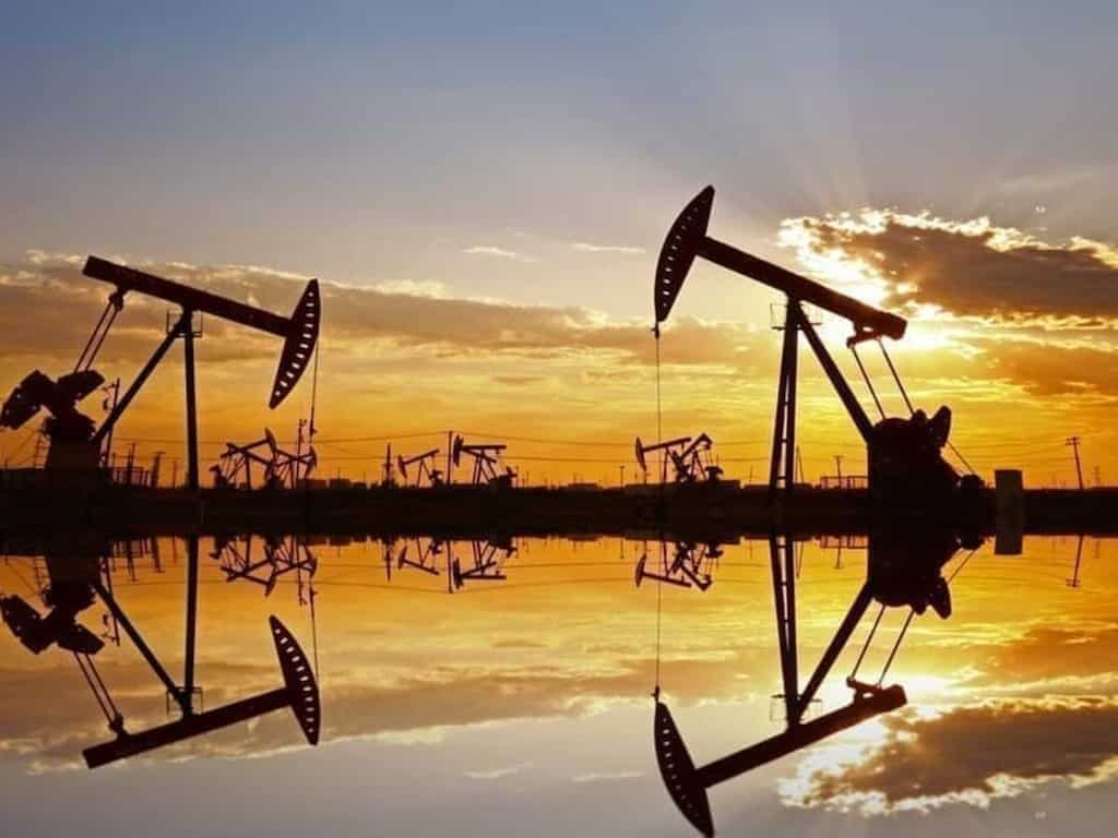 US crude oil, gasoline stocks rose last week