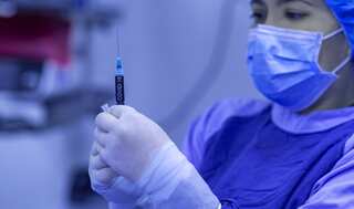 New research hints at 4 factors that may increase chances of long COVID
