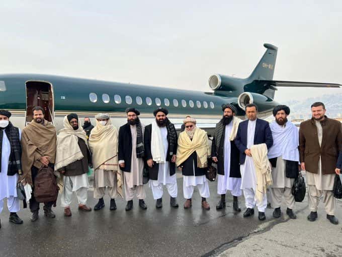 Taliban delegation begins humanitarian talks in Oslo Taliban delegation begins humanitarian talks in Oslo