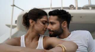 'Gehraiyaan' title track unveiled, explores the depth of complex love