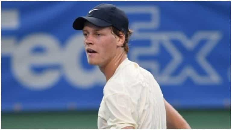 Australian Open: Jannick Sinner ousts Alex De Minaur to reach quarterfinals Australian Open: Jannick Sinner ousts Alex De Minaur to reach quarterfinals