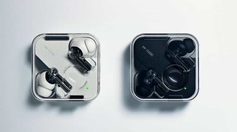 Nothing Ear (1) review: Better in black?