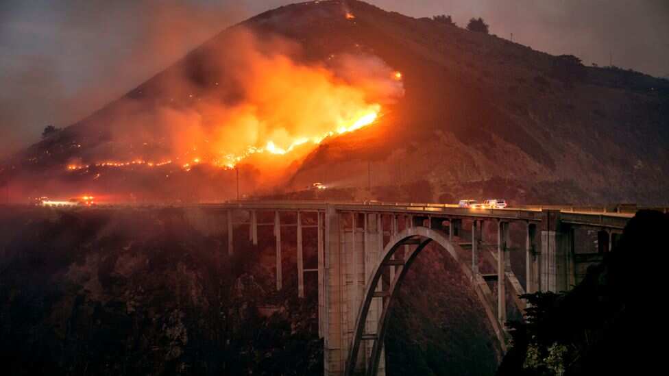 Wildfire in California’s Big Sur forces evacuations, over 1,500 acres scorched