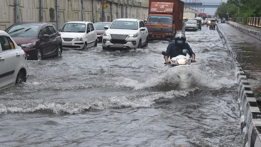Indian capital New Delhi receives highest January rainfall