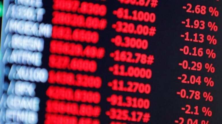 As Asian markets witness downturn, US stock exchanges close on positive note