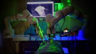 Now, robot conducts surgery on pigs successfully without any help