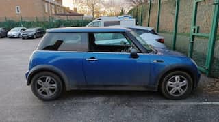 Police pull over a driver in UK, make a breathtaking revelation. Find out what is it