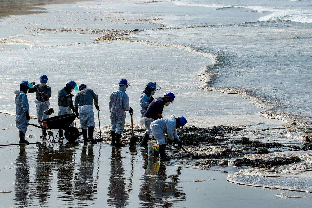 UN delegation arrives in Peru to assess damage caused by oil spill