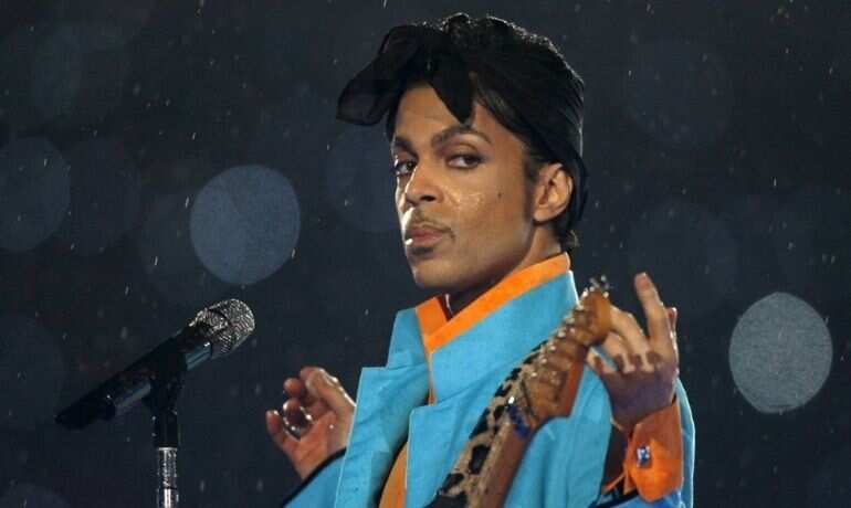 Prince Vs Warner Bros
