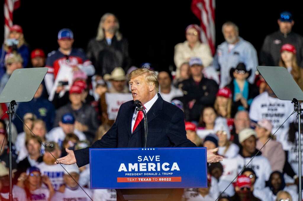 Former US President Donald Trump vow to pardon January 6 rioters, teases 3rd run for the White house