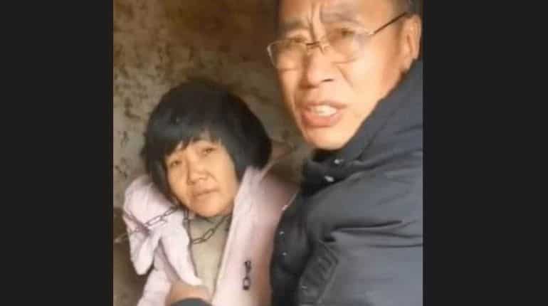 Woman found chained in a hut causes social media uproar in China