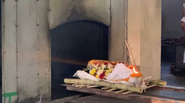 Why did hundreds turn up for the funeral of a street dog in this south Indian city?