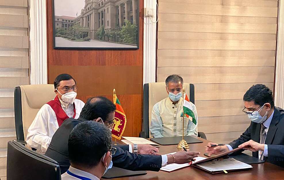 Sri Lanka receives urgent $500 million loan from India to pay for oil