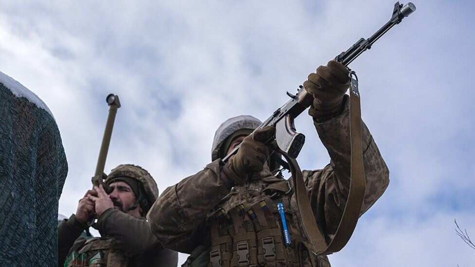 Tensions escalate over Ukraine as US plan to send 3,000 troops to East Europe