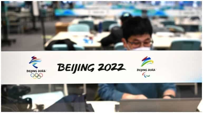 Beijing Olympics: Tibetans demonstrate outside the Swiss-based IOC