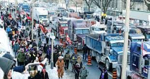 Canada: Hundreds rally against the Covid 19 vaccine mandates in Toronto