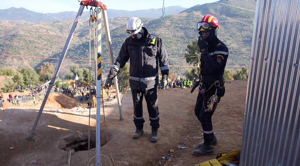 Moroccan emergency crews find 5 year old dead