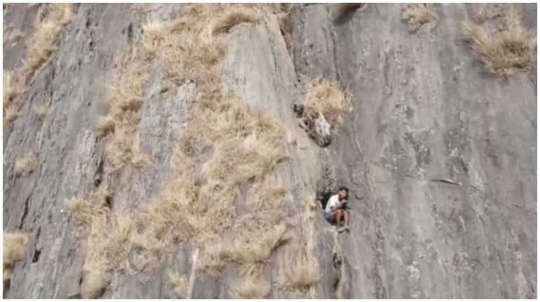 India: Army teams mobilised to rescue trekker stuck in crevice for 30 hours