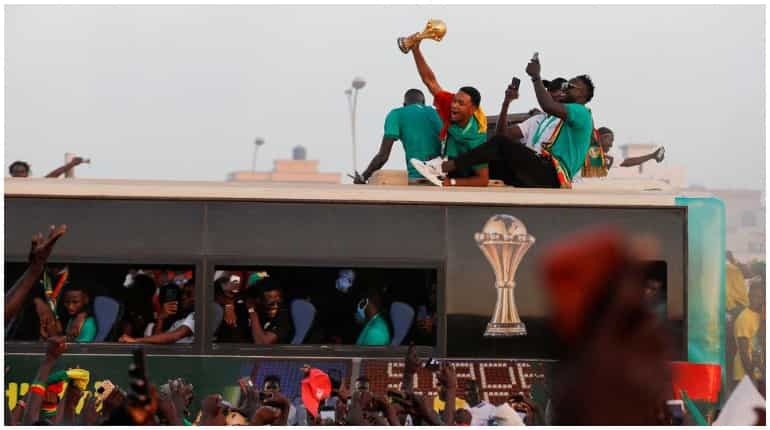 Africa Cup of Nations: Senegal President awards cash prize, prime real estate to men's soccer team Africa Cup of Nations: Senegal President awards cash prize, prime real estate to men's soccer team