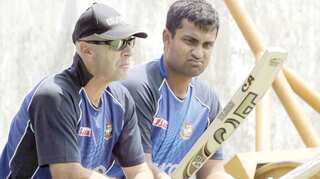 Bangladesh rope in Jamie Siddons as new batting coach