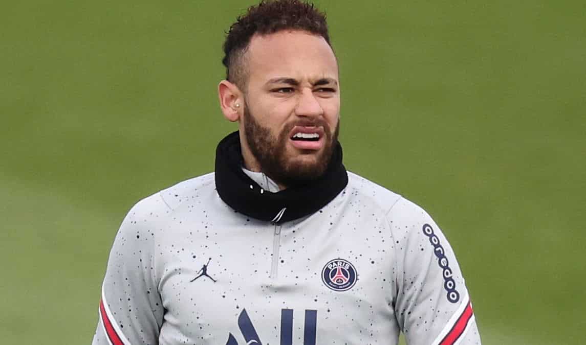 Man accused of stealing money from Neymar arrested by Brazilian police Man accused of stealing money from Neymar arrested by Brazilian police