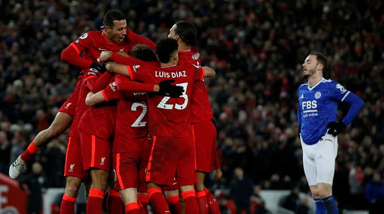 Diogo Jota scores a brace as Liverpool beat Leicester City 2-0 to close gap on top Diogo Jota scores a brace as Liverpool beat Leicester City 2-0 to close gap on top