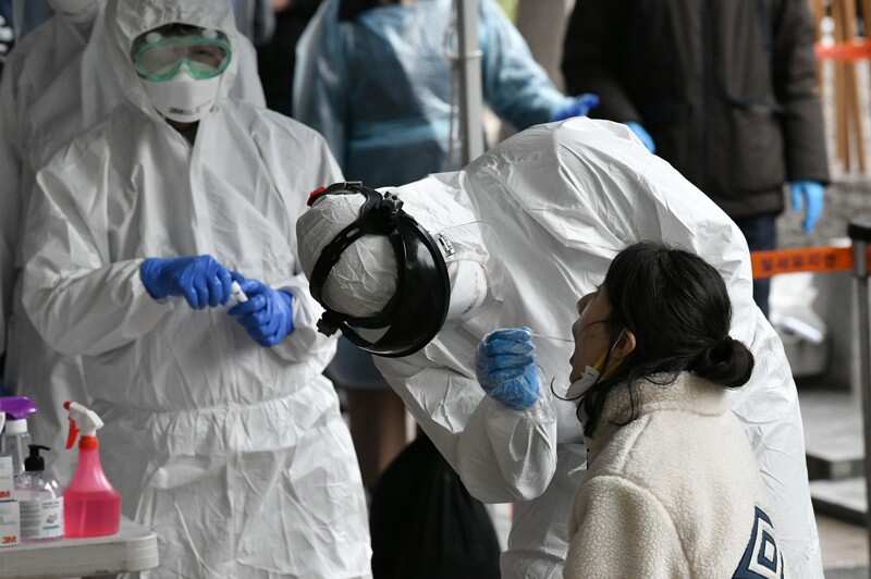 South Korea turns to self-treatment as covid cases surge
