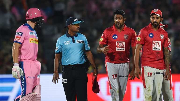 'Don't worry, I am inside the crease': Jos Buttler reacts as RR sign R Ashwin at IPL 2022 mega auction 'Don't worry, I am inside the crease': Jos Buttler reacts as RR sign R Ashwin at IPL 2022 mega auction