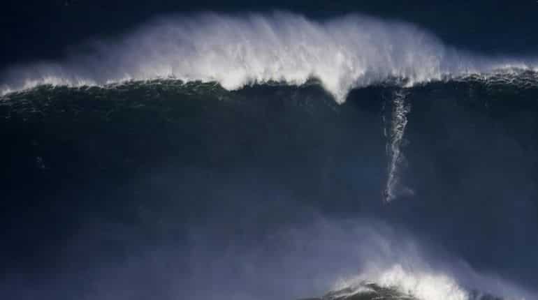 58-feet-high rogue wave recorded off coast of Vancouver Island, says study