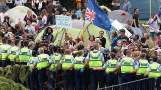 From 'Baby Shark' to 'Macarena': NZ using unique approach to play songs for dispersing 'freedom convoy'