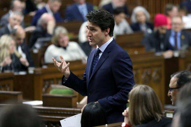 Canada: Opposition heckles Trudeau in Parliament after invoking emergency powers