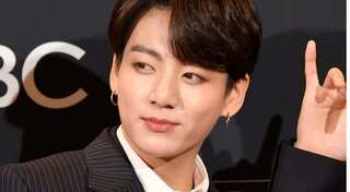 BTS' Jungkook delights fans by humming Naatu Naatu from SS Rajamouli's RRR during live interaction