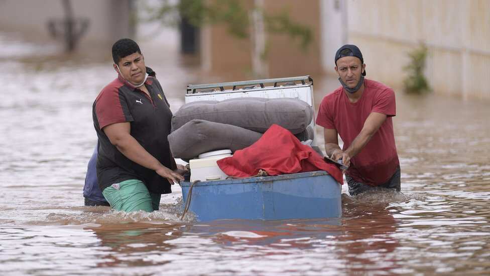 Floods, landslides kill 94 in Brazil