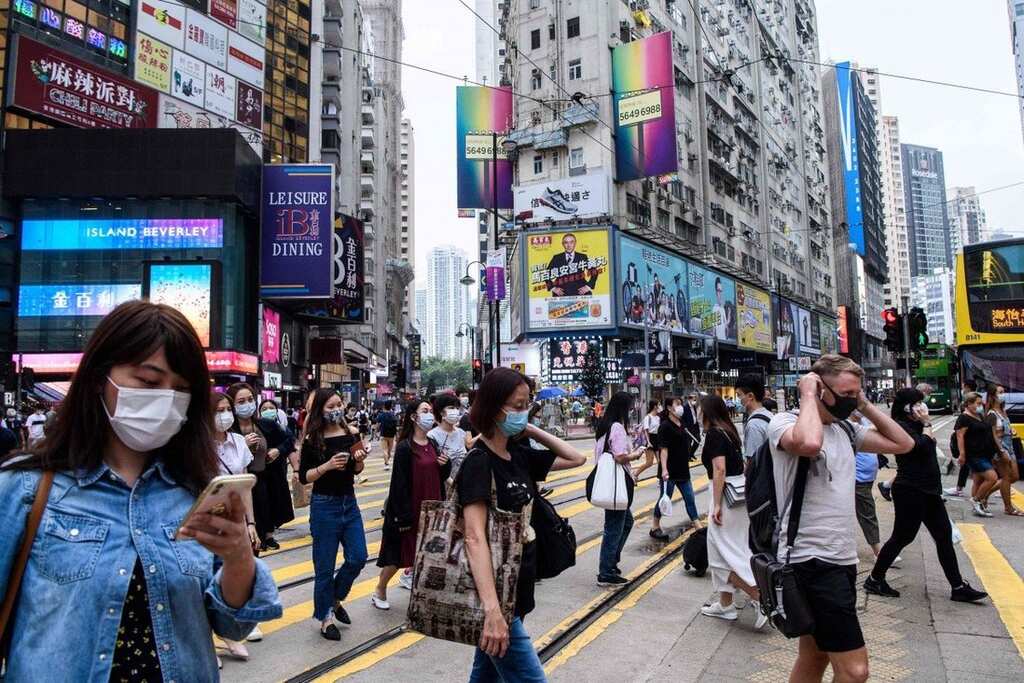 50% of foreign companies in Hong Kong plan to relocate 