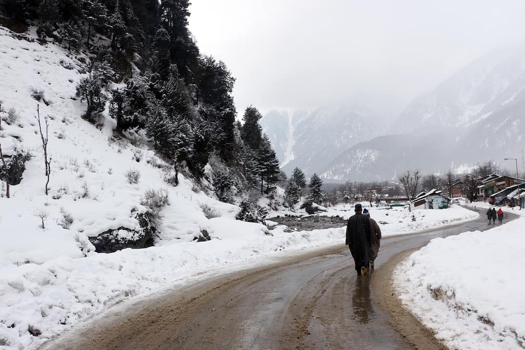 Jammu & Kashmir government all set to roll out land passbooks for residents