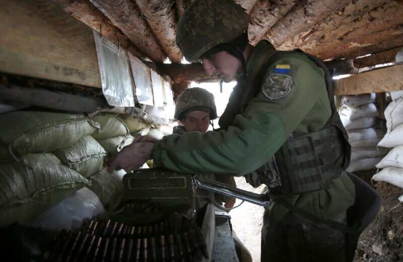 Ukraine reports more ceasefire violations as Donbas separatists order evacuation