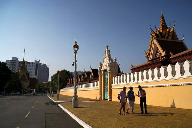 Lured by fake job ad, Chinese man held captive as ‘blood slave’ for months in Cambodia