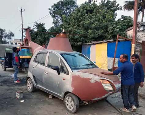 Indian man converts his car into a helicopter, rents it for weddings Indian man converts his car into a helicopter, rents it for weddings
