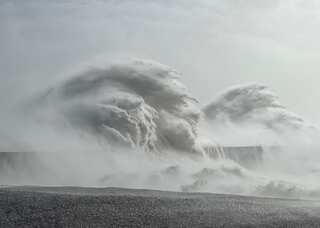 Storm Eunice: Gusts of up to 80mph are set to hit the UK, yellow warning issued