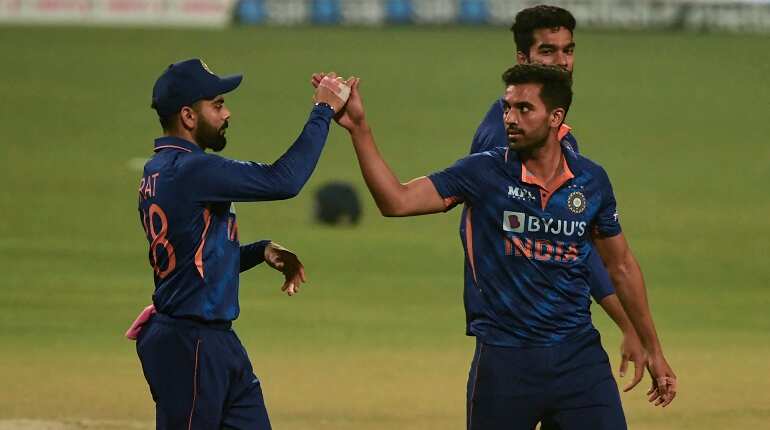 India Pacer Deepak Chahar sustains hamstring injury, doubtful for series against Sri Lanka