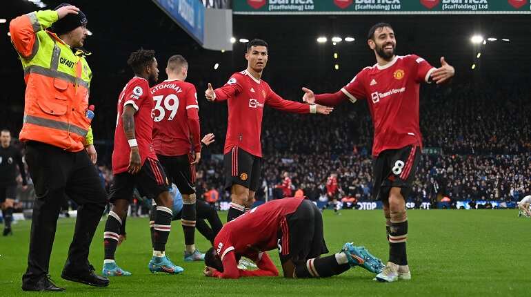 Police arrest nine after Manchester United's intense 4-2 Premier League win over Leeds