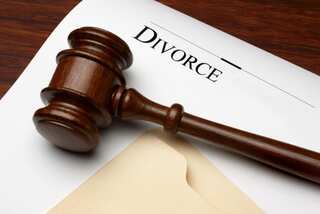 Indian-origin husband forged wife's signature for divorce; she remained unaware about it for 12 years