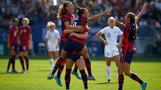 US Women's national team and US Soccer settle equal pay dispute