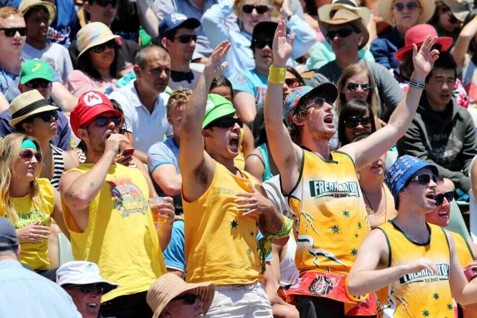 Australian wages pick up in Q4: Labour market drives intense competition