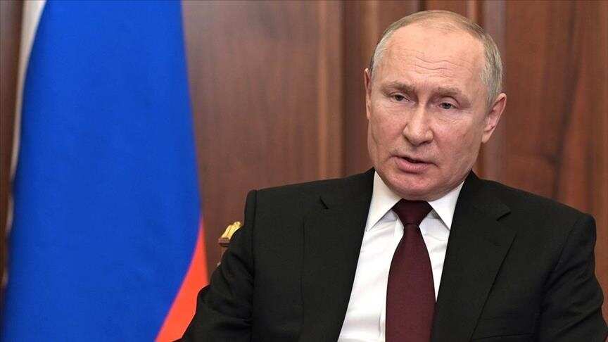 Russia sets diplomatic ties with rebel regions in Ukraine & approves use of forces abroad