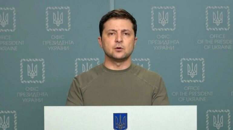 Volodymyr Zelensky says 'can discuss the future of Crimea and Donbas with Russia'